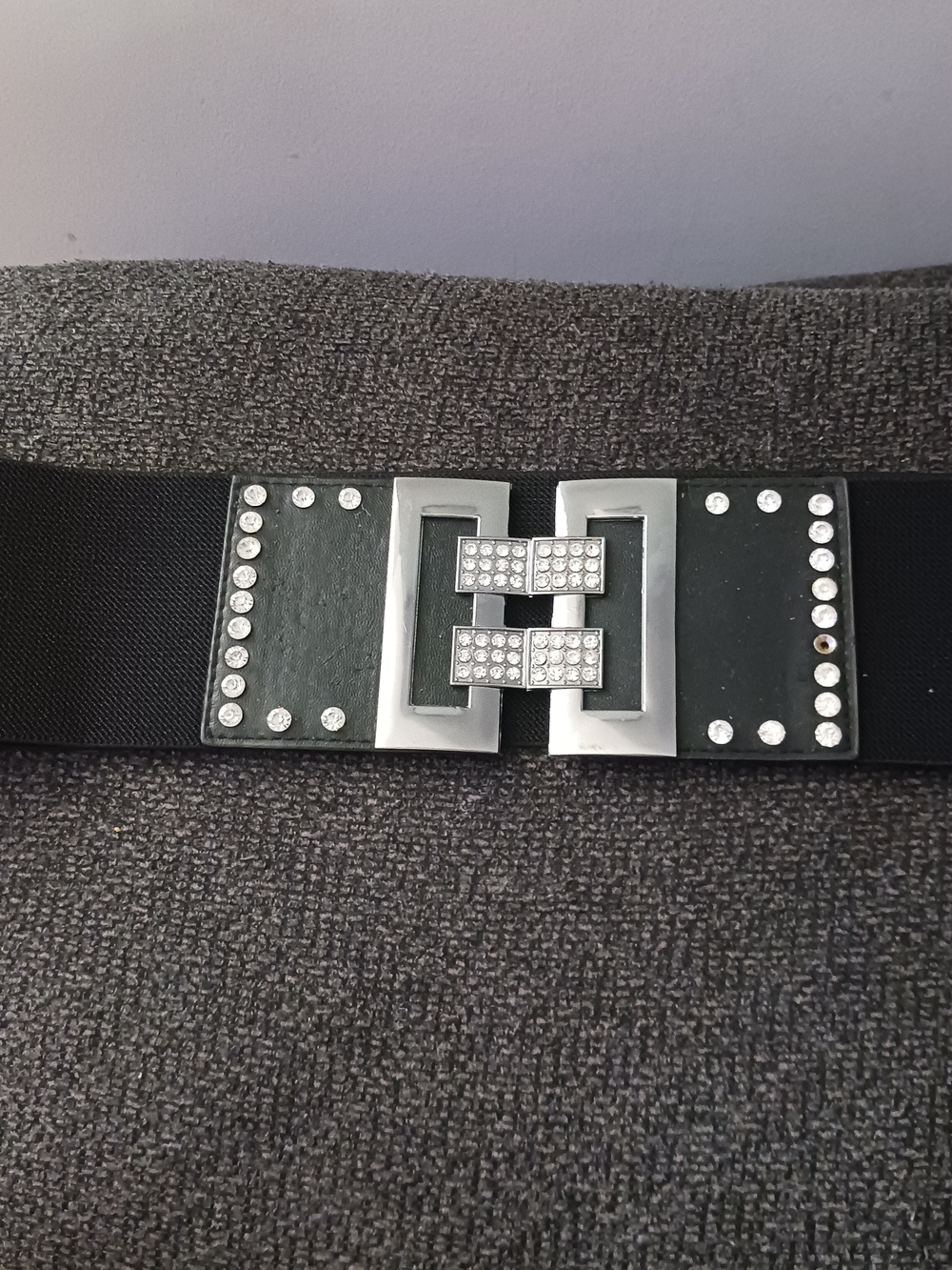 Rhinestone Accent Black Elastic Waist Belt